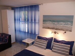 公寓, 1 张双人床 | 婴儿床、免费高速有线上网、床单