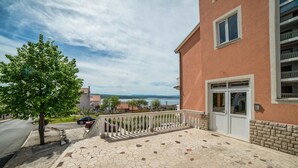 Apartment, 1 Double Bed with Sofa bed | Exterior - Apartments Grozdana (Crikvenica)