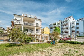 Exterior - Apartments Grozdana (Crikvenica)