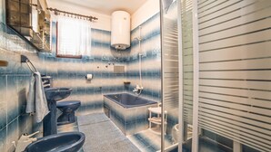 Apartment, 2 Double Beds | Bathroom - Apartments Grozdana (Crikvenica)