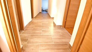 Departamento, varias camas | Interior