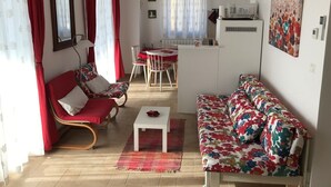 Apartment, 1 Double Bed with Sofa bed | Living room | TV - Villa Betiga (Vodnjan)