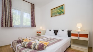 Apartment, 1 Double Bed with Sofa bed - Apartments Vuletić Malinska (Malinska-Dubasnica)