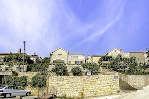 Exterior - Apartments Ostoja (Postira)