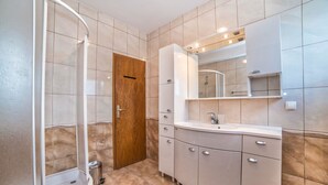 Unclassified image, 4 of 42, button - Apartments Javoran (Rab)