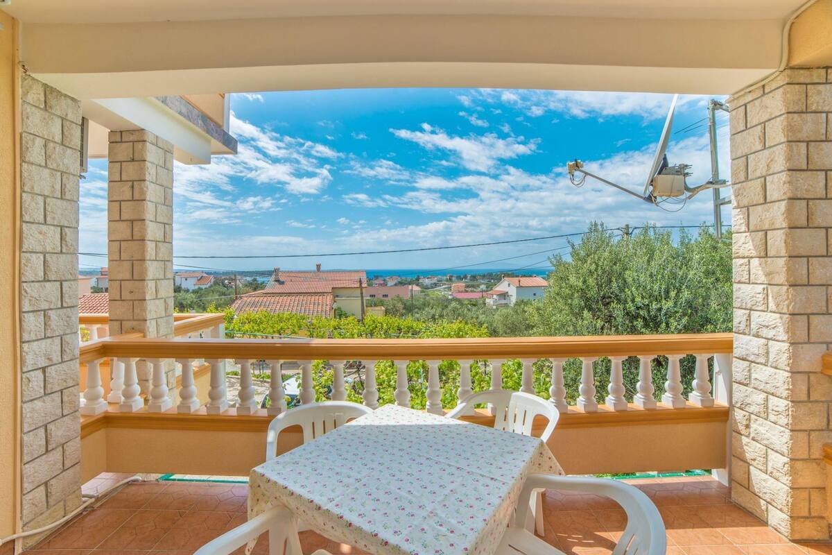 Departamento, varias camas | Balcón