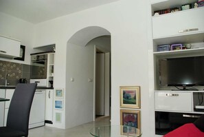 Apartment, 1 Double Bed with Sofa bed | Living room | TV - Apartments Alenka Makarska (Makarska)