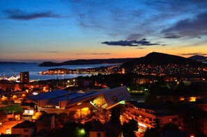 Apartment, 1 Double Bed with Sofa bed | Exterior - Apartments Alenka Makarska (Makarska)