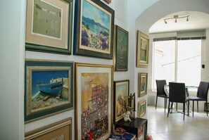 Apartment, 1 Double Bed with Sofa bed | Private kitchen | Fridge, stovetop, dishwasher, toaster - Apartments Alenka Makarska (Makarska)