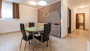 Unclassified image, 2 of 38, button - Apartments Filipović (Split)