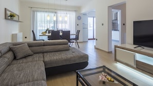 Apartment, Multiple Beds | Living room | TV - Apartments Nela Valdebek (Pula)