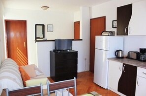 Apartment, 1 Doppelbett | Kostenloses WLAN, Bettwäsche