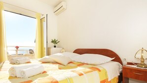 Unclassified image, 5 of 24, button - Apartments Topic B.voda (Baska Voda)