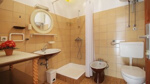 Unclassified image, 4 of 24, button - Apartments Topic B.voda (Baska Voda)