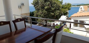 Apartment, 2 Doppelbetten | Balkon