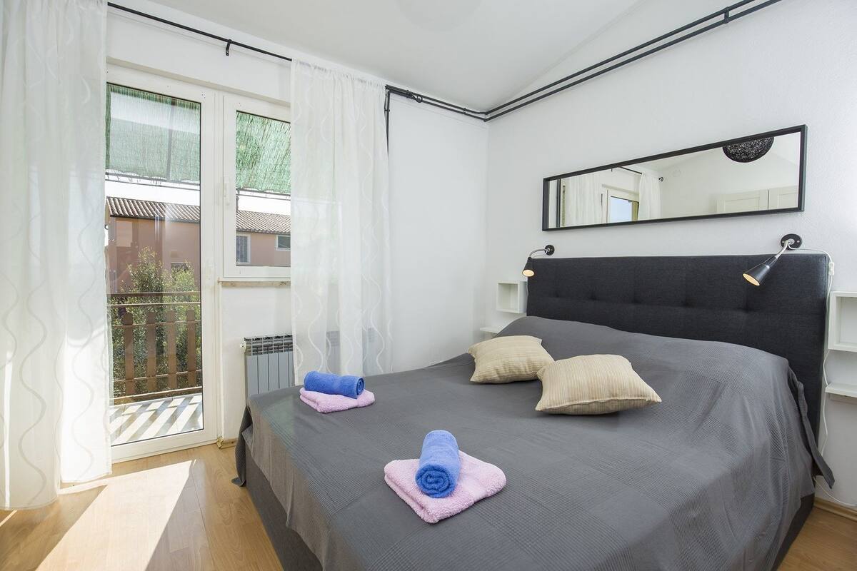 Apartment, 1 Doppelbett und Schlafsofa | Kostenloses WLAN, Bettwäsche