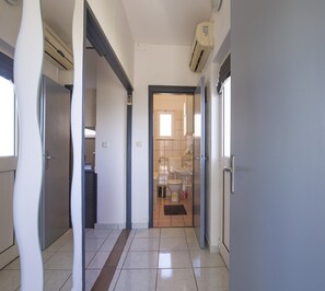 Apartment, 1 Double Bed with Sofa bed | Free WiFi, bed sheets - Apartments Resanović (Fazana)