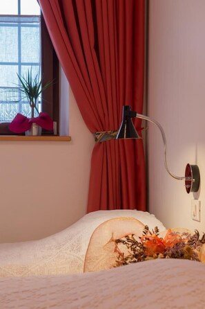 Family Room, Multiple Beds | Minibar, in-room safe, individually decorated, individually furnished