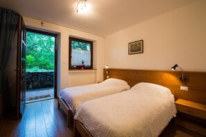 Deluxe-Doppel- oder -Zweibettzimmer