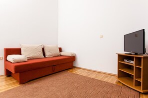 Apartment, 1 Double Bed with Sofa bed | Living room | TV - Apartments Perka (Okrug)