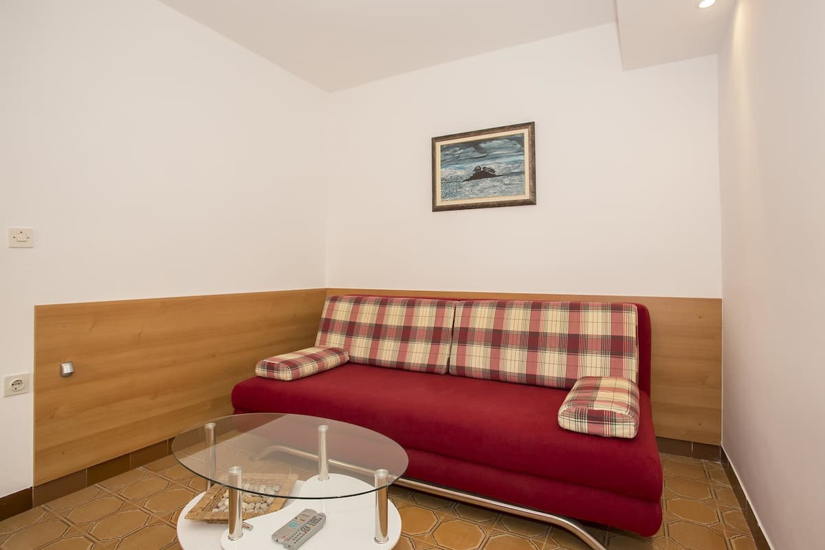Apartment, 1 Double Bed with Sofa bed | Living room | TV