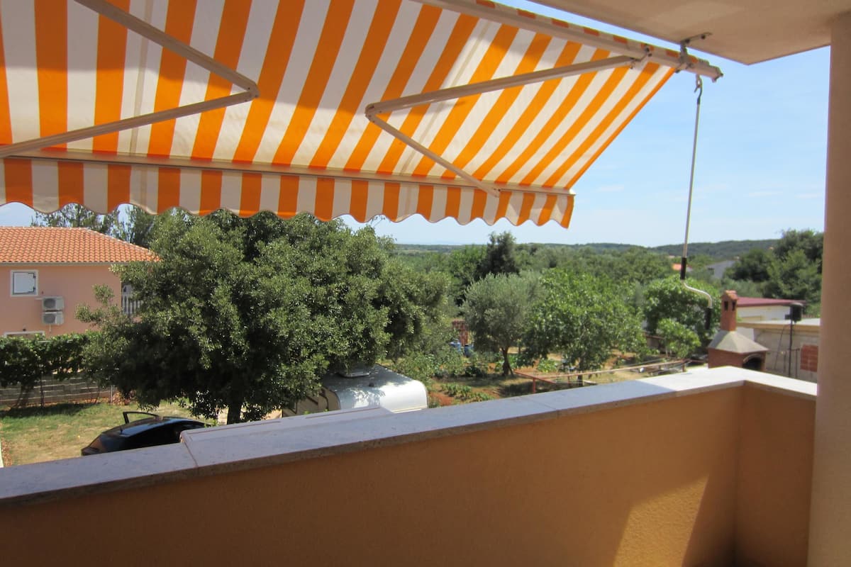 Appartement, 1 lit double et 1 canapé-lit | Balcon