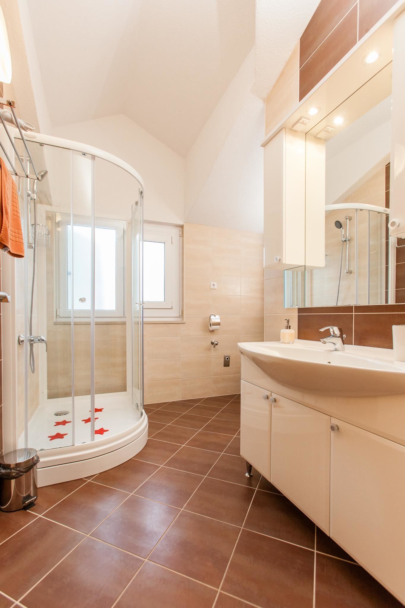 Apartment, Multiple Beds | Bathroom