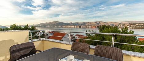 Huoneisto, useita sänkyjä | Parveke