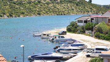 Apartment, Mehrere Betten | Unterkunftsgelände