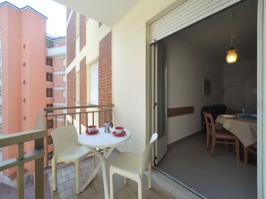 Apartamento clásico, 2 habitaciones (48/C) | Terraza o patio
