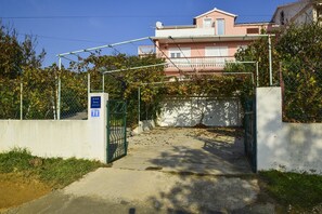 Appartement, meerdere bedden | Voorkant van accommodatie