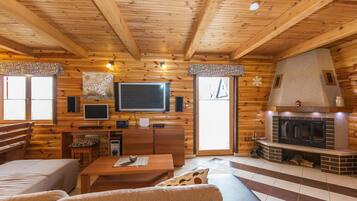 House, Multiple Beds | Room amenity