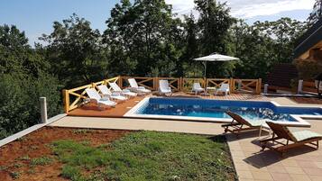 House, Multiple Beds | Courtyard