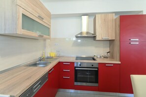 Apartment, Multiple Beds | Private kitchen | Stovetop, cookware/dishes/utensils - Apartments Konta (Kastela)