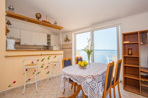 Apartment, Multiple Beds | Private kitchen | Oven, stovetop, cookware/dishes/utensils - Apartments Vuković (Okrug)