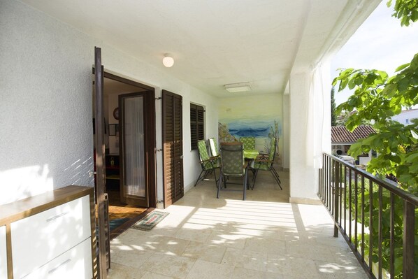 Apartment, Mehrere Betten | Terrasse/Patio