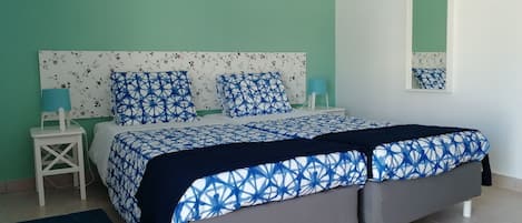 Double or Twin Room | Langsir/tirai gelap terus, kalis bunyi, seterika/papan seterika