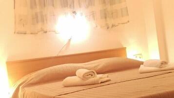 Apartment, 1 Double Bed with Sofa bed | Free WiFi, bed sheets