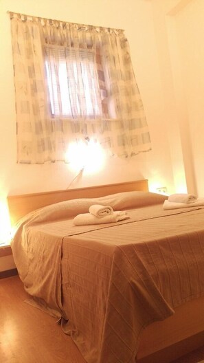 Apartment, 1 Doppelbett und Schlafsofa | Kostenloses WLAN, Bettwäsche