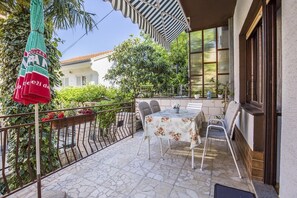 Apartment, 2 Doppelbetten | Terrasse/Patio