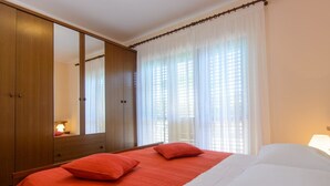 Apartment, Multiple Beds | Free WiFi, bed sheets - Apartments Anton (Marina)