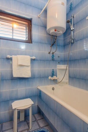 Apartment, Multiple Beds | Bathroom - Apartments Anton (Marina)