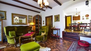 House, Multiple Beds | Living room | TV - Holiday House Mira (Starigrad)