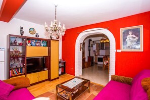 Apartment, Multiple Beds | Living room | TV - Apartments Marija Kampor (Rab)