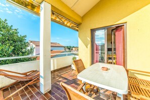 Apartment, Multiple Beds | Terrace/patio