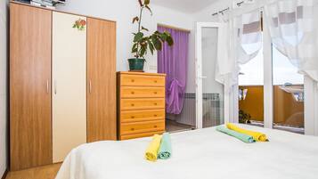 Apartment, 1 Doppelbett | Kostenloses WLAN, Bettwäsche