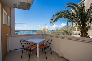 Apartment, 1 Double Bed | Balcony