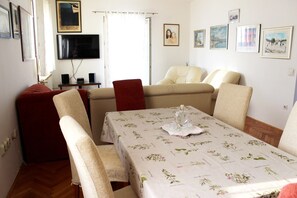 Apartment, Multiple Beds | Private kitchen - Apartments Marinović (Supetar)
