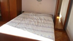 アパートメント ベッド (複数台)