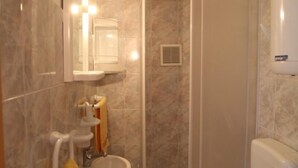 Apartment, 1 Doppelbett und Schlafsofa | Badezimmer